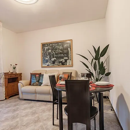 Apartment H11 Trilocale San Martino Sanremo-balcone *